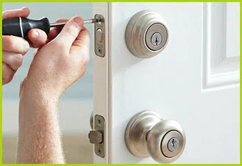 Expert Locksmith Services Phoenix, AZ 480-612-9226 - 13-new-locks-installation