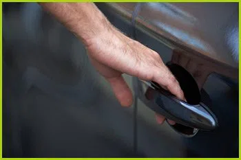 Expert Locksmith Services Phoenix, AZ 480-612-9226 Expert Locksmith Services Phoenix, AZ 480-612-9226 - 8-opening-car-locks